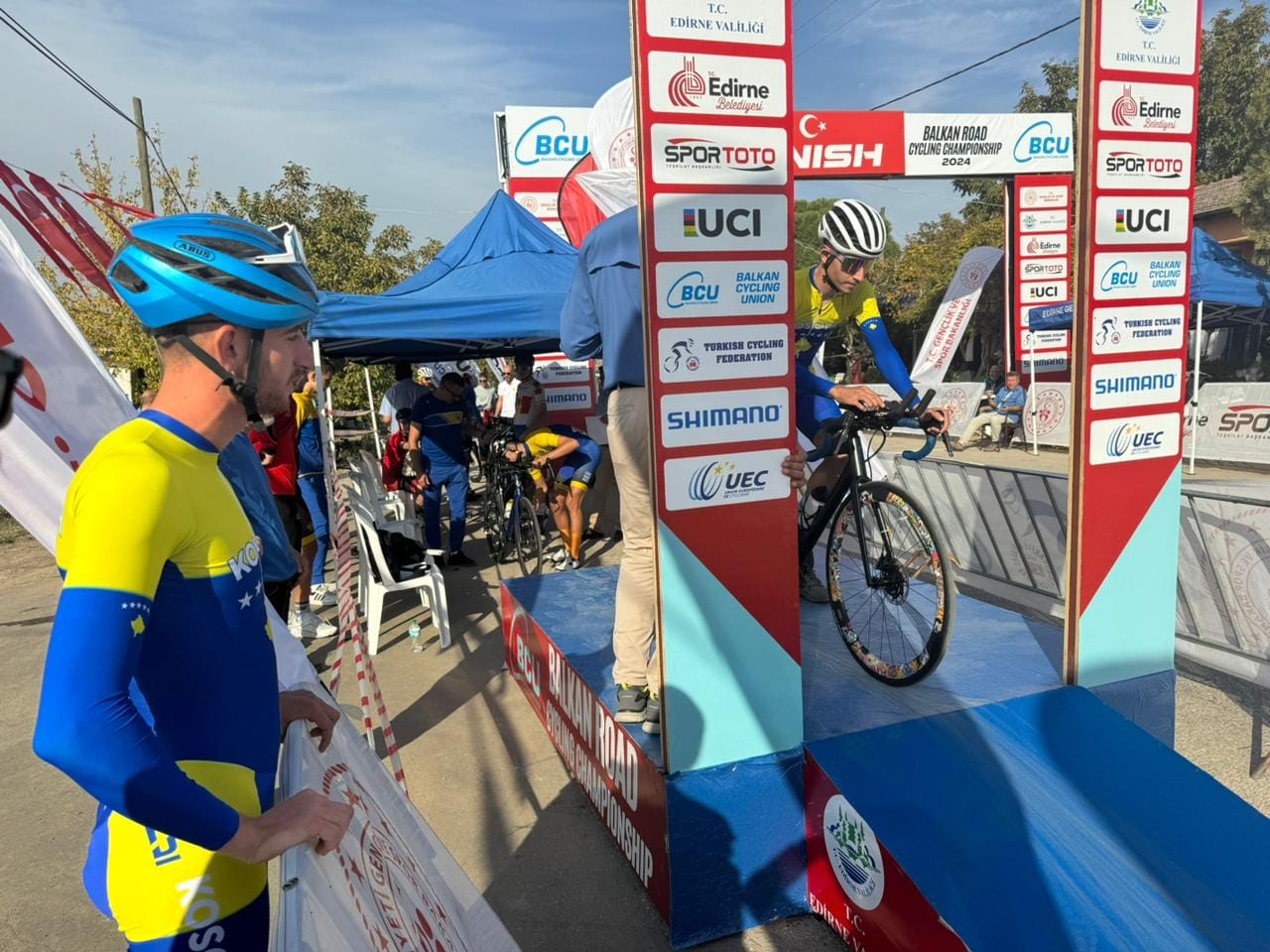 464864761_1565184500823721_7993892283679624449_n