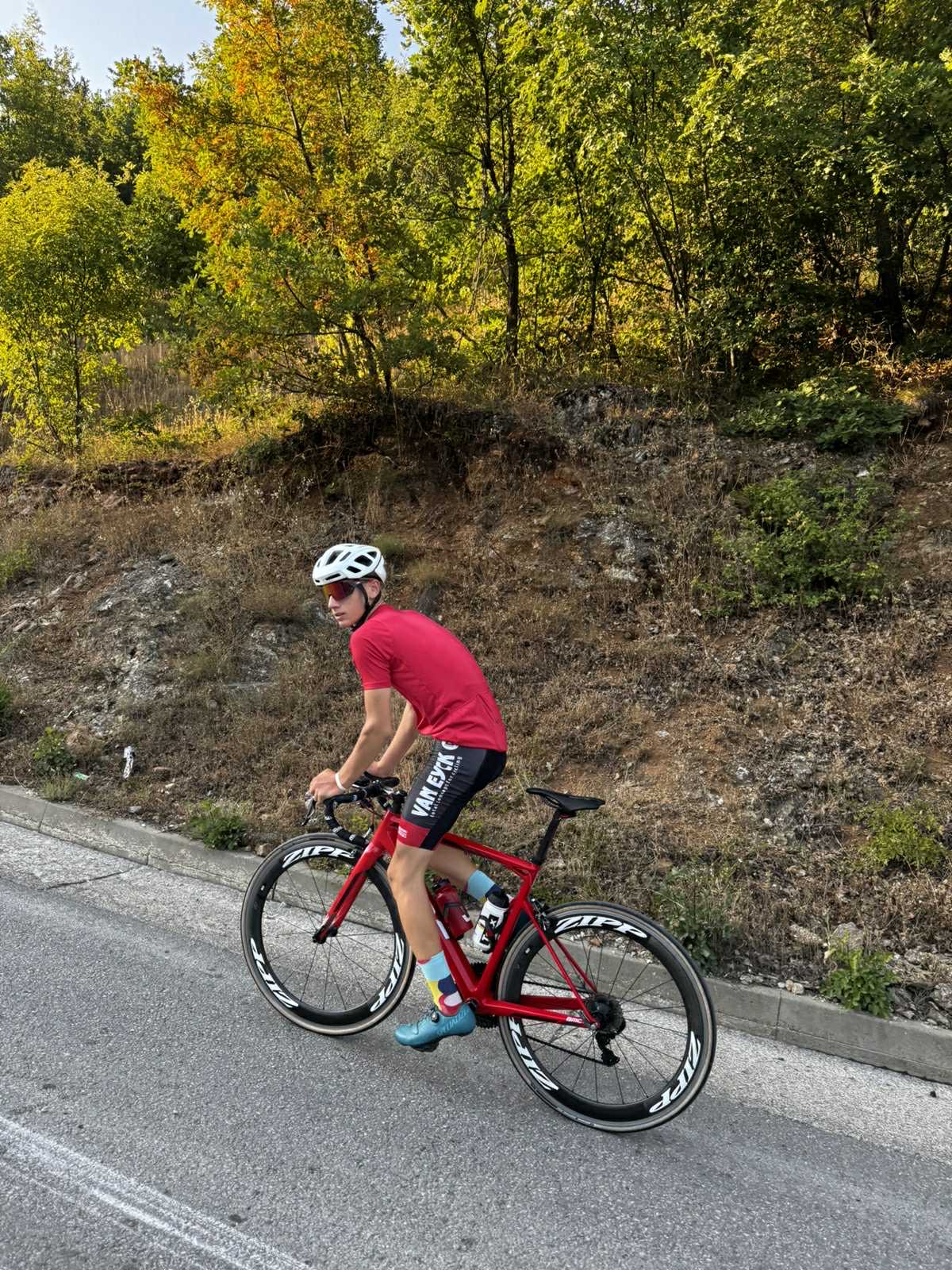 53636ac3-868b-478d-a563-8ad61b39aa15 (1)