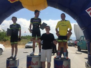 34268839_2152714164743760_4012214892936298496_n